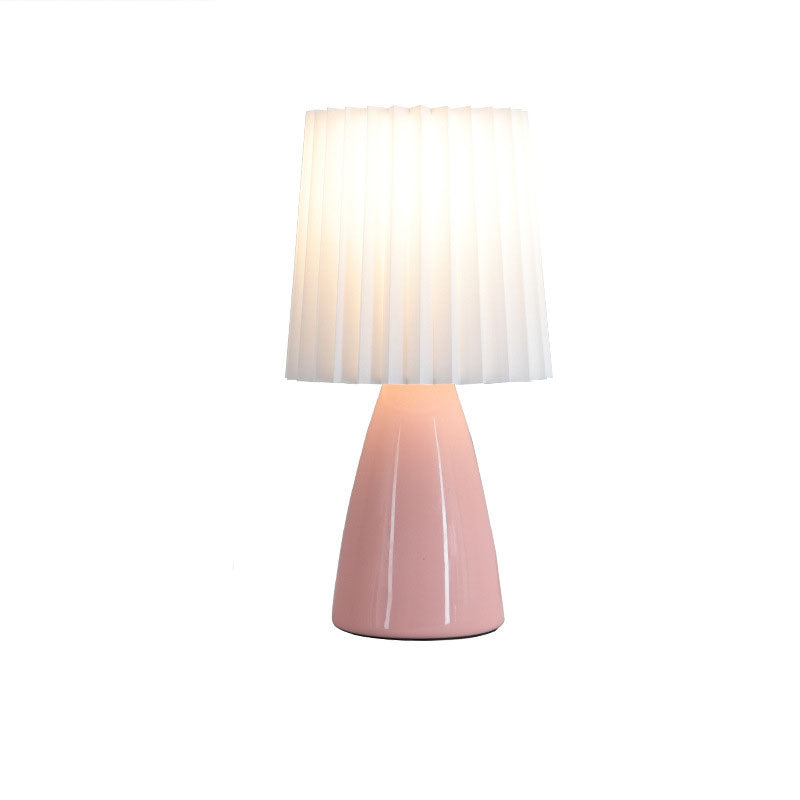 Lampe de table à 1 lumière avec base en céramique plissée en tissu de simplicité contemporaine pour salon 