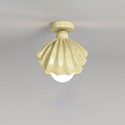 Zeitgenössische, kreative, cremefarbene Deckenleuchte mit Muscheldesign aus Eisenharz und 1 Licht, halbbündige Montage für Wohnzimmer 