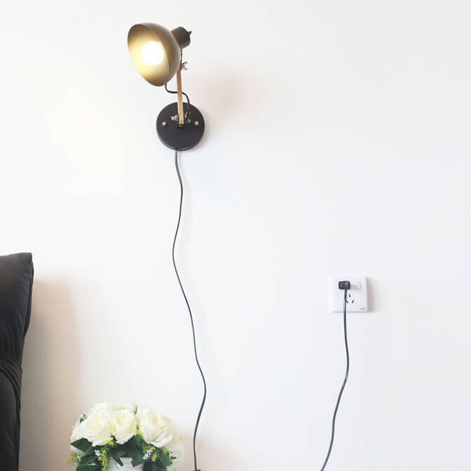 Lámpara de Pared de 1 Luz con Brazo de Madera Ajustable en Semicírculo de Hierro Nórdico Moderno 
