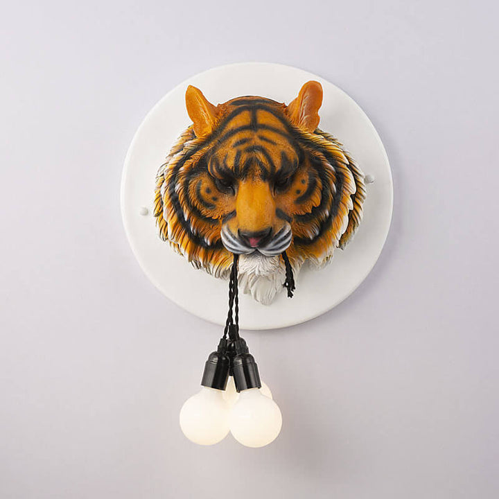 Italienische kreative Tiger-Totem-Wandlampe aus Harz mit PVC-Schirm und einer Lichtquelle 