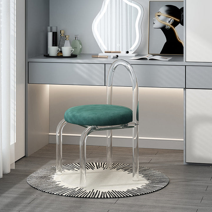 Moderner minimalistischer runder Schminkhocker aus Samt und Acryl mit Rückenlehne für das Schlafzimmer 