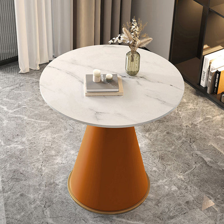 Table basse contemporaine de luxe avec plateau rond en pierre frittée et base en métal pour salon 