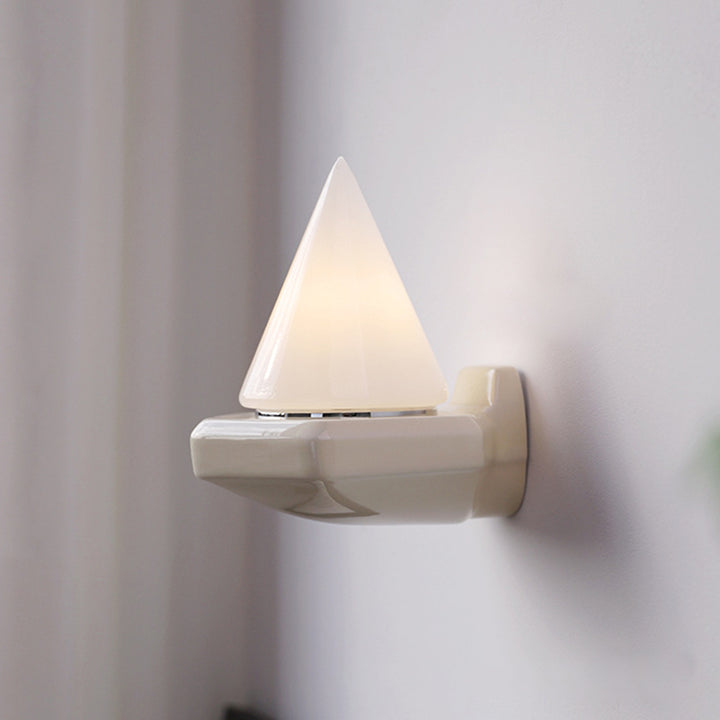 Traditional Vintage Conical Ceramic Glass Iron 1-Light Wall Sconce Lamp For Living Room