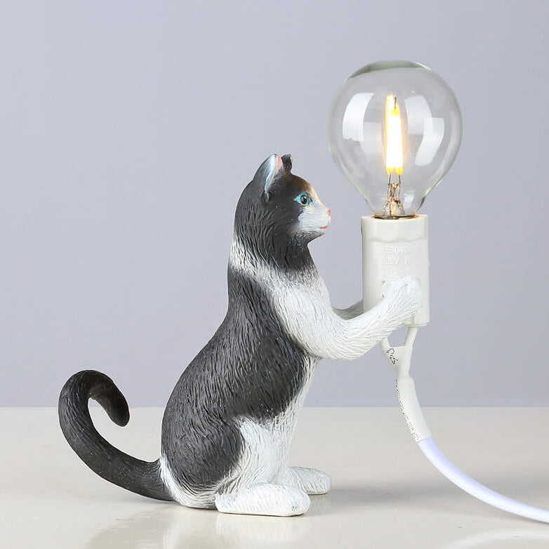 Modern Creative Resin Kitten Decor 1-Light Mini Table Lamp