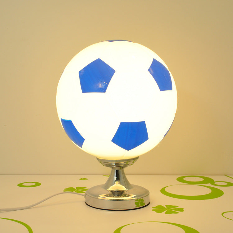 Lámpara de Mesa de 1 Luz con Pantalla de Fútbol de Hierro y Vidrio Creativo Contemporáneo para Dormitorio 