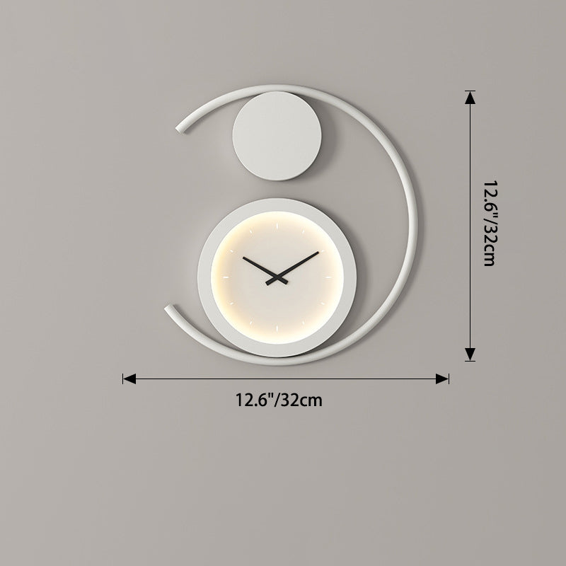 Horloge décorative ronde contemporaine créative en forme de cœur en fer acrylique LED applique murale pour chambre 