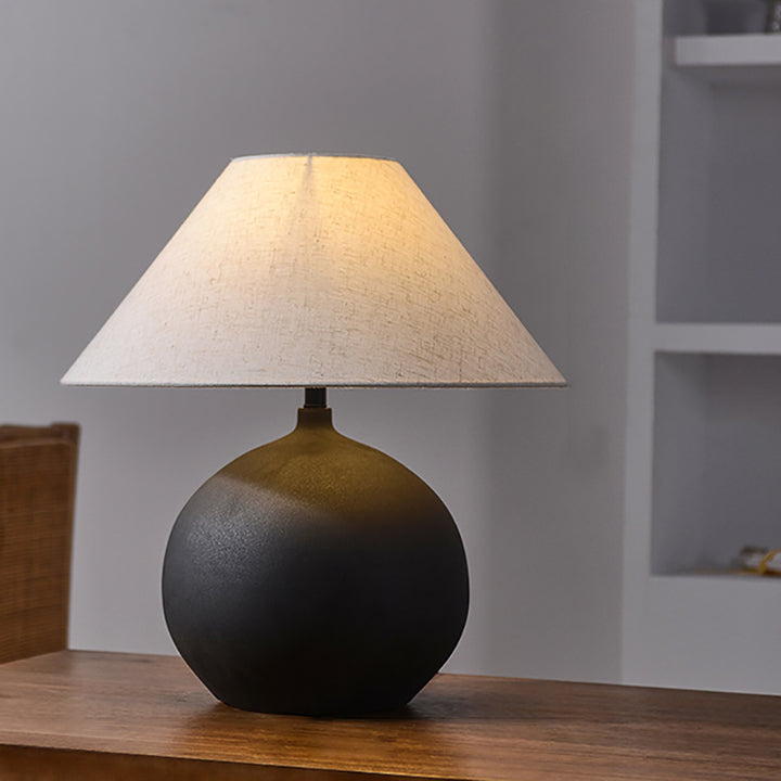 Modern Vintage Ceramic Jar Linen Fabric Handmade 1-Light Table Lamp For Living Room