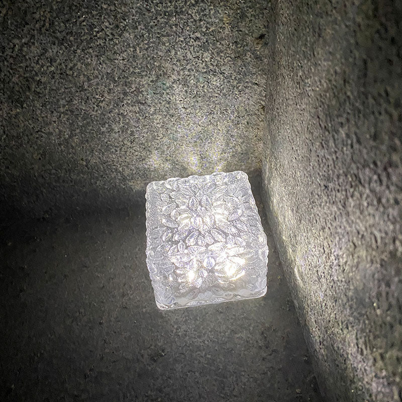 Luz LED para paisaje exterior de ladrillo de hielo de plástico ABS solar de simplicidad moderna para patio exterior 