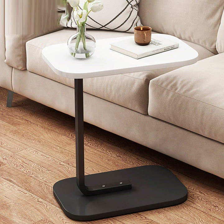 Zeitgenössischer nordischer rechteckiger MDF-Stahl-Couchtisch für das Wohnzimmer 