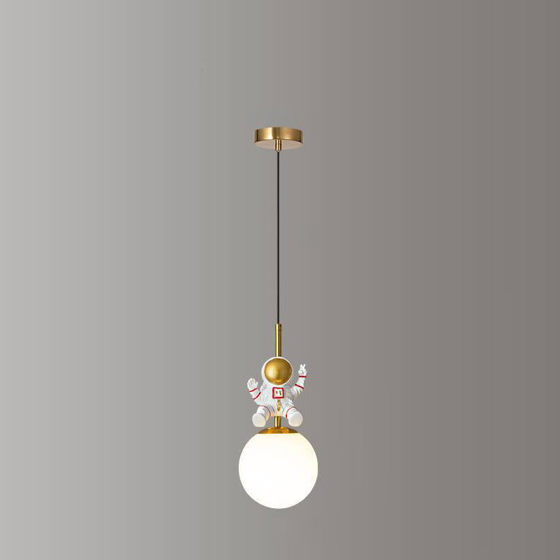 Suspension contemporaine pour enfants nordiques Orb Astronaut en résine de fer 1 lumière pour chambre 