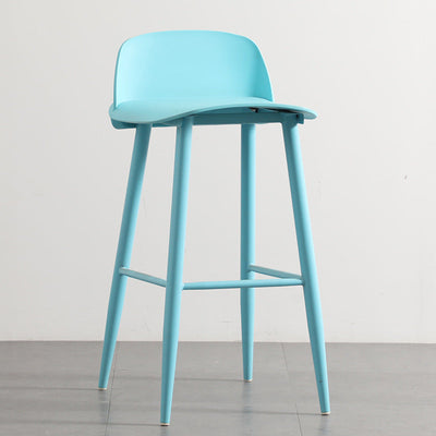 Moderner minimalistischer rechteckiger Barhocker aus Kohlenstoffstahl mit Kunststofflehne für das Esszimmer 