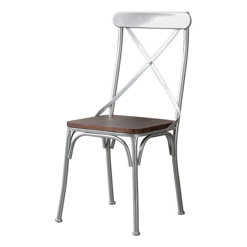 Ensemble de chaises et table de salle à manger en cuir industriel contemporain, bois, fer, avec dossier en forme de X pour salle à manger 