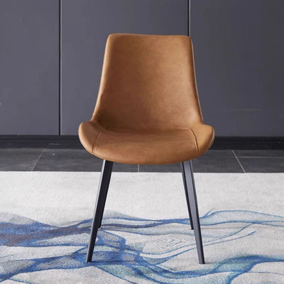 Chaise de salle à manger contemporaine en cuir scandinave en acier au carbone avec dossier carré incurvé en éponge pour salle à manger 