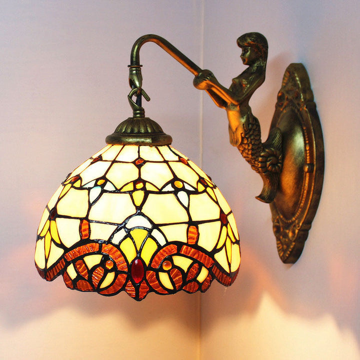 Applique murale traditionnelle Tiffany en verre de fer avec base de sirène demi-globe 1 lumière pour chambre à coucher 