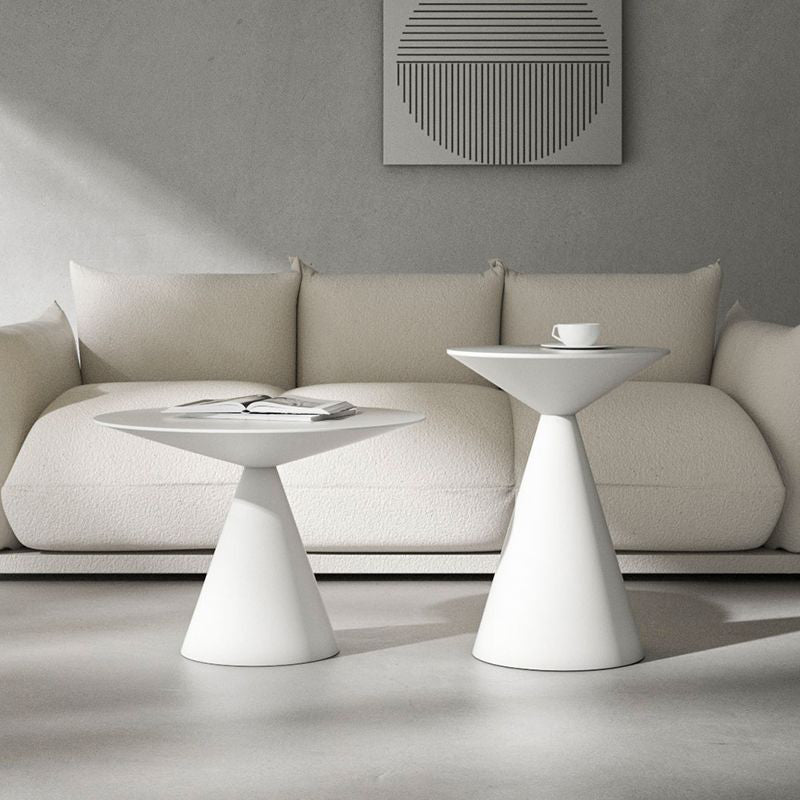 Moderner minimalistischer runder Kegel-Aluminium-Metall-Beistelltisch 1-stufig für das Wohnzimmer 