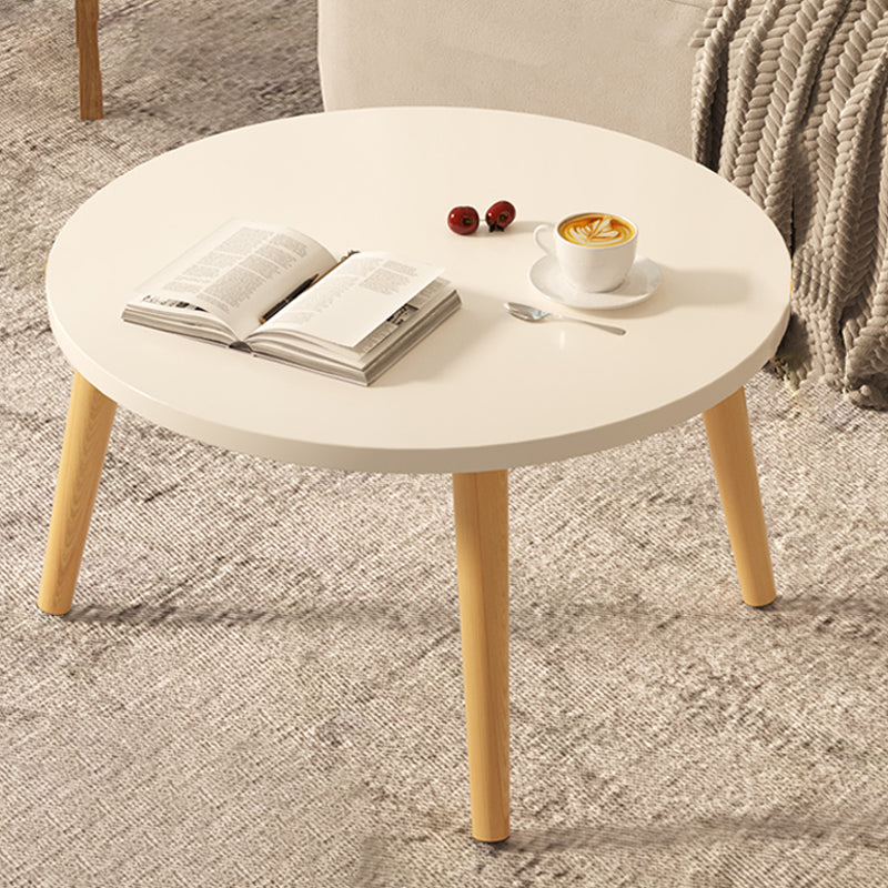 Moderner minimalistischer runder Beistelltisch aus Marmorfurnier mit 1 Ebene für das Wohnzimmer 