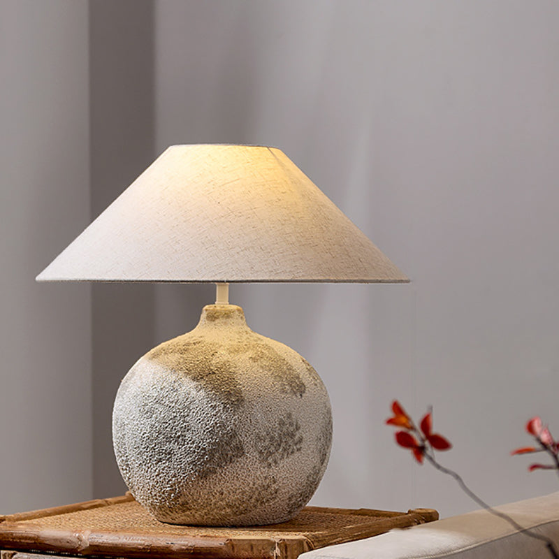Modern Vintage Ceramic Jar Linen Fabric Handmade 1-Light Table Lamp For Living Room