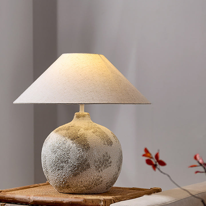 Modern Vintage Ceramic Jar Linen Fabric Handmade 1-Light Table Lamp For Living Room