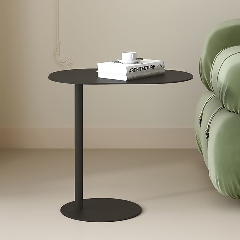 Moderner minimalistischer geometrischer runder Beistelltisch aus Eisen und Kohlenstoffstahl für das Wohnzimmer 