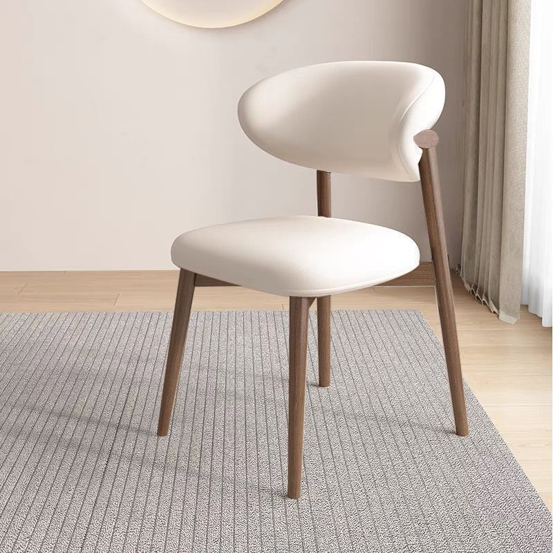 Moderna silla de comedor sin brazos de cuero nappa cuadrado nórdico contemporáneo con marco de metal para comedor 