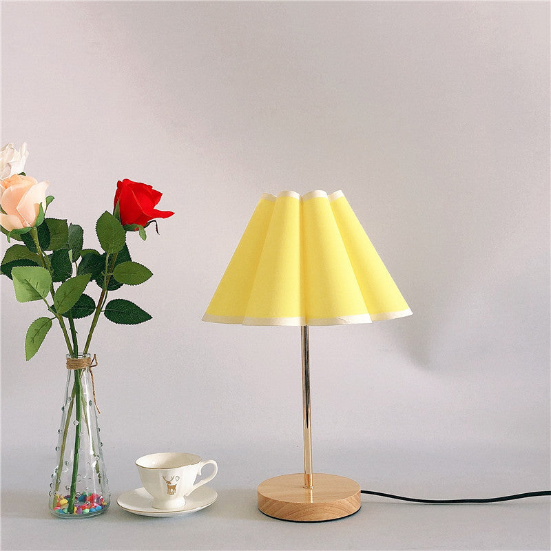 Lampe de table à 1 lumière avec abat-jour en tissu imprimé européen traditionnel pour chambre à coucher 