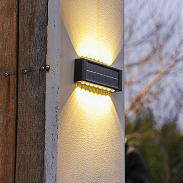 مصباح حائط LED مستطيل مقاوم للماء من ABS PVC بتصميم بسيط عصري للطاقة الشمسية للفناء الخارجي 