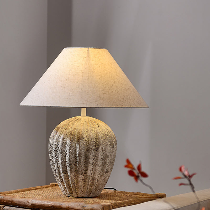 Modern Vintage Ceramic Jar Linen Fabric Handmade 1-Light Table Lamp For Living Room