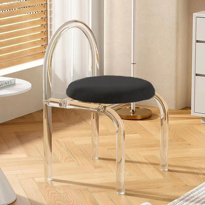 Taburete de tocador de lujo moderno con respaldo de terciopelo acrílico transparente con marco arqueado para dormitorio 