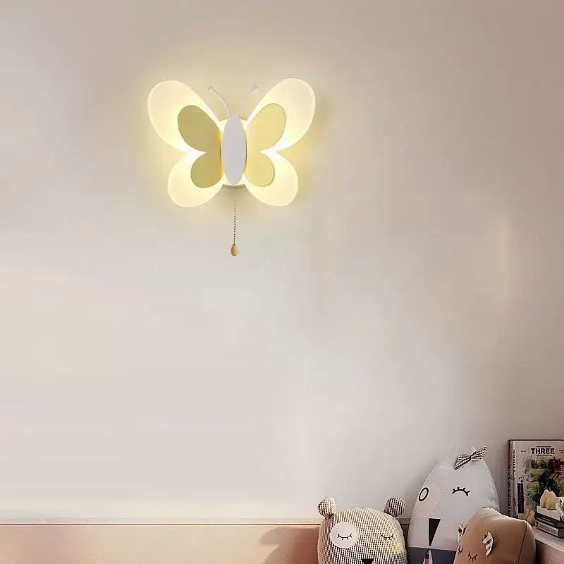 مصباح حائط LED من الحديد بتصميم فراشة أكريليك إبداعي معاصر لغرفة النوم 