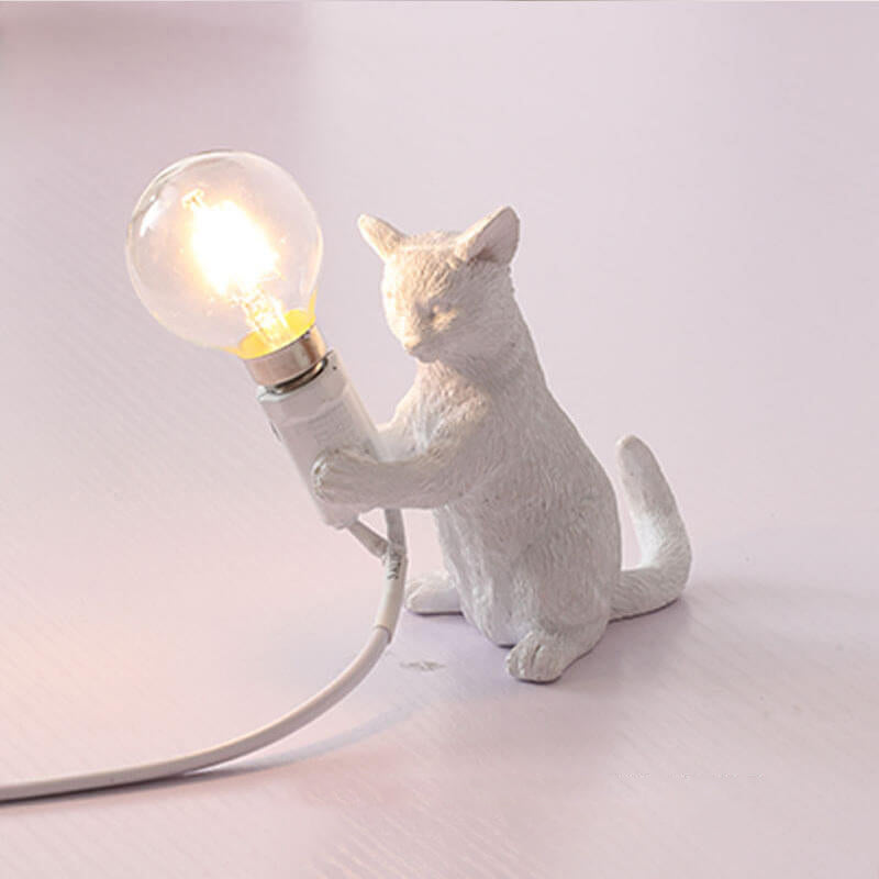 Modern Creative Resin Kitten Decor 1-Light Mini Table Lamp