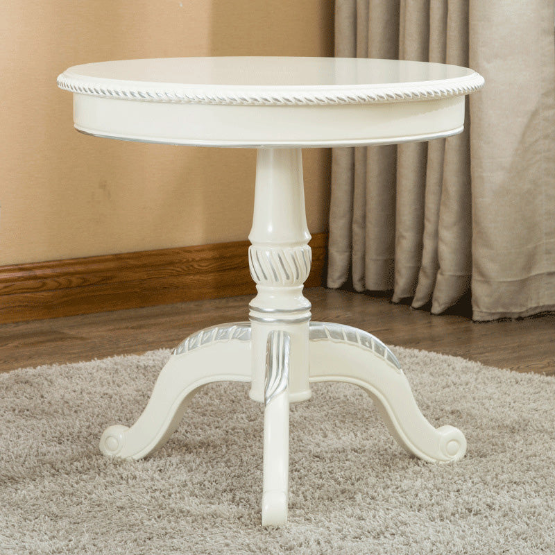 Traditioneller runder Couchtisch aus MDF und Kautschukholz im französischen Stil mit drei Beinen für das Wohnzimmer 