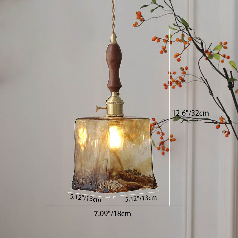 Moderne eklektische Pendelleuchte mit einem Licht aus bernsteinfarbenem Glas und Walnussfarbener Griff für das Wohnzimmer 