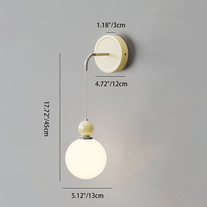 Applique murale traditionnelle française en fer avec boule ronde en verre à 1 lumière pour chambre 