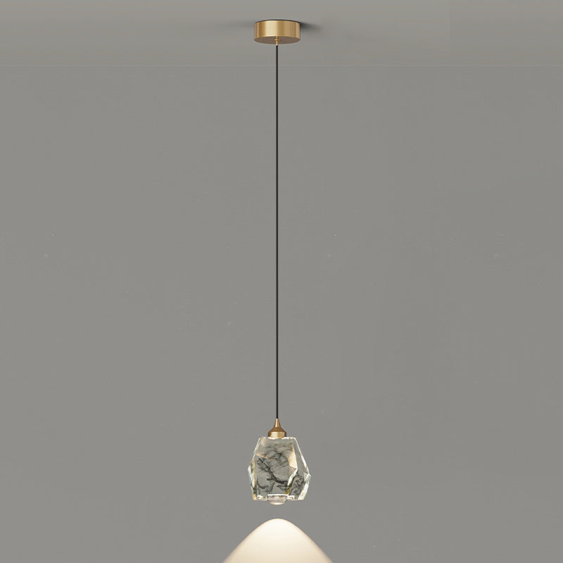 Lustre LED contemporain de luxe avec cadre en cuivre plein et abat-jour en résine avec feuille d&