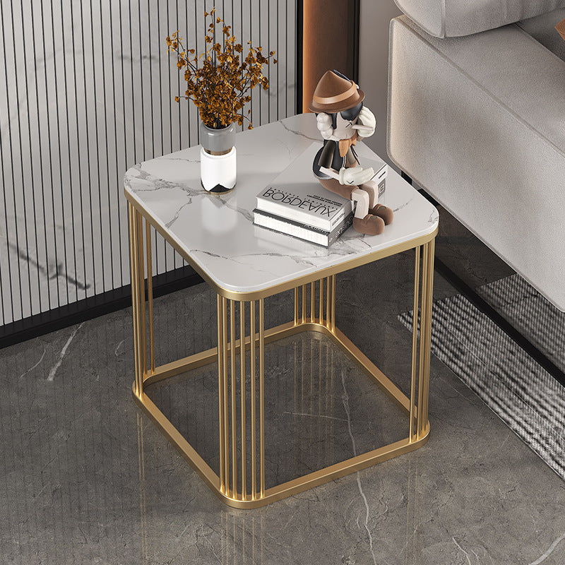 Table basse carrée moderne minimaliste en métal avec plateau en pierre pour salon 