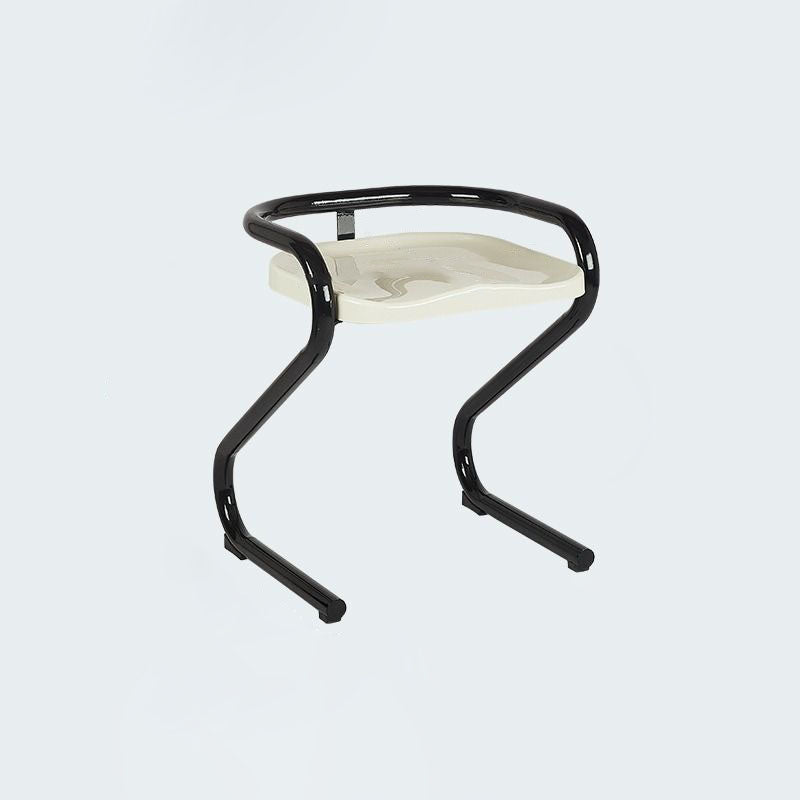 Chaise de salle à manger moderne mi-siècle avec cadre incurvé en plastique ABS et métal, dossier et accoudoirs 