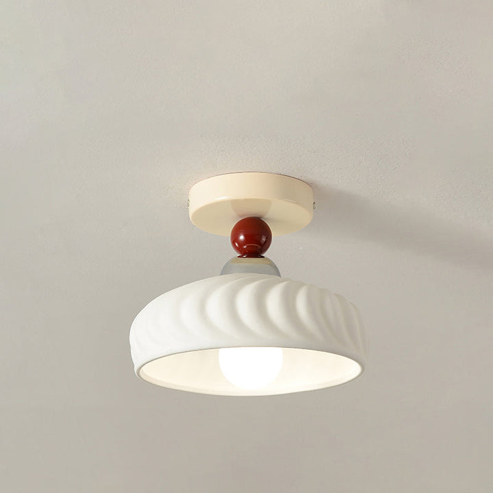 Luz de techo semiempotrada de 1 luz con pantalla redonda geométrica de cerámica crema contemporánea escandinava para sala de estar 