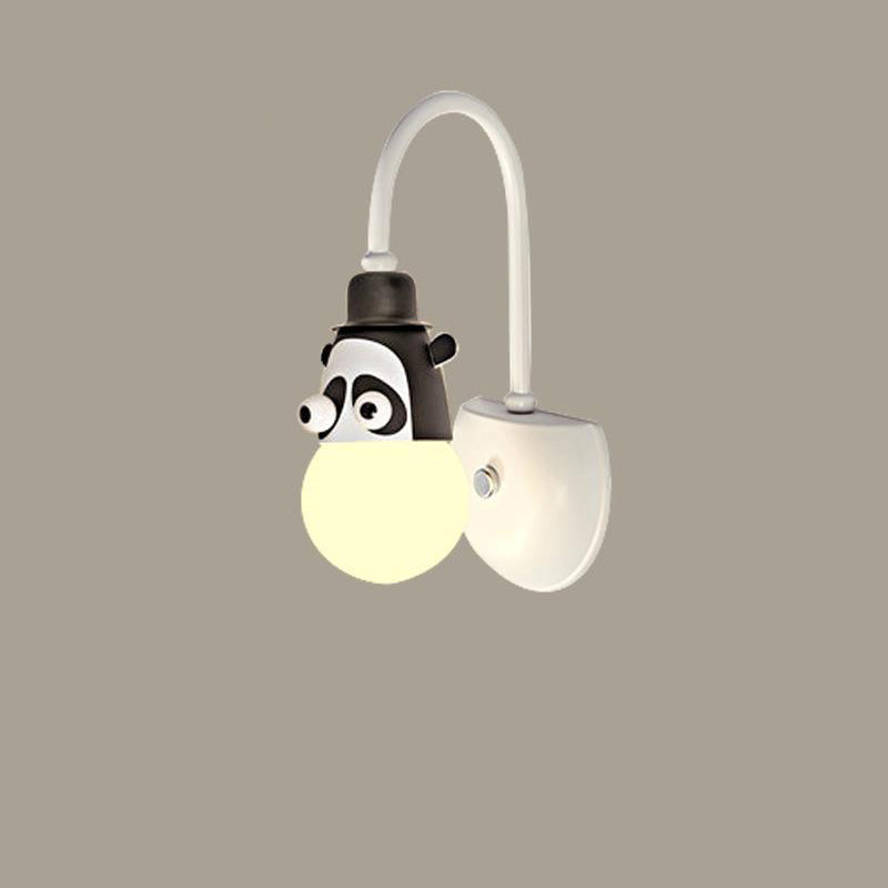 Lámpara de aplique de pared LED de hierro con vidrio redondo y diseño de criatura creativa contemporánea para dormitorio 