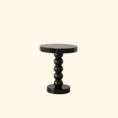 Table basse en bois massif de forme ronde contemporaine pour salon 