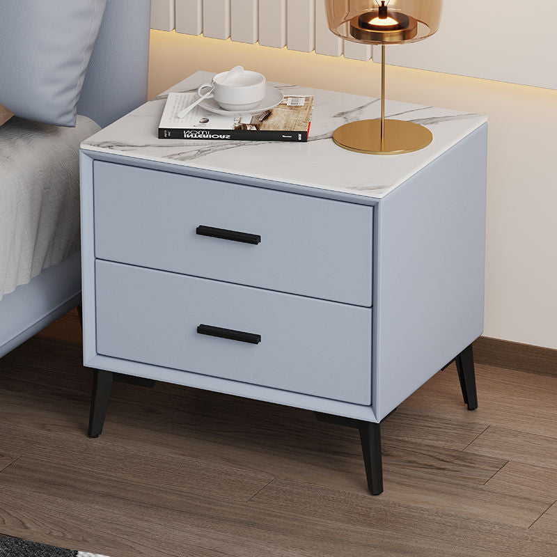 Table de nuit moderne de luxe en cuir microfibre carré avec placage de pierre et panneau en bois massif à 2 tiroirs pour chambre 