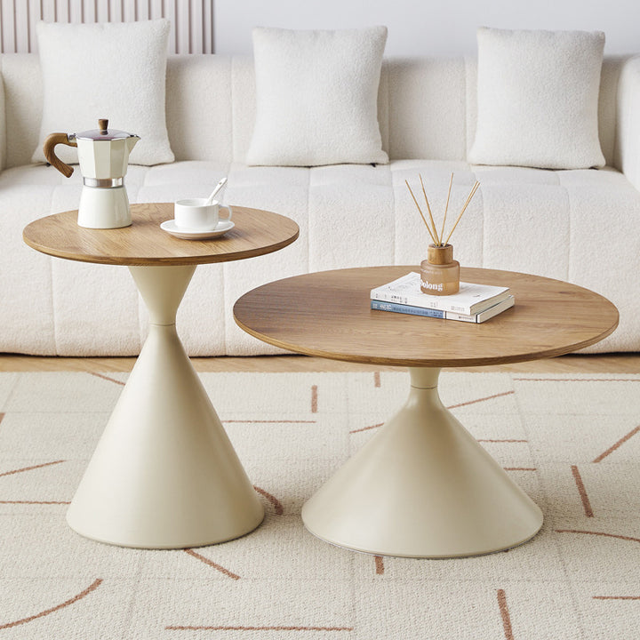Zeitgenössischer skandinavischer runder Kegel-MDF-Kaffeetisch aus Kohlenstoffstahl mit 1 Ebene für das Wohnzimmer 