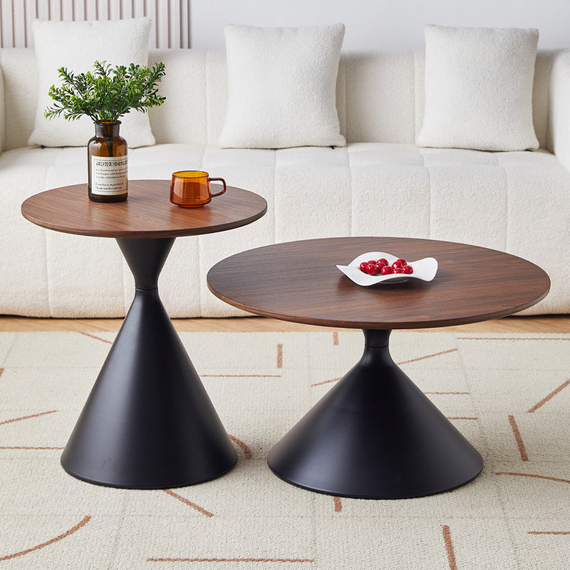Zeitgenössischer skandinavischer runder Kegel-MDF-Kaffeetisch aus Kohlenstoffstahl mit 1 Ebene für das Wohnzimmer 