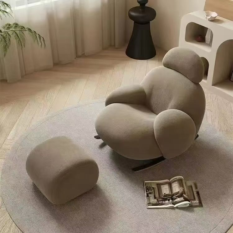 Chaise d’appoint moderne minimaliste ovale en bois massif et acier carbone avec dossier et accoudoirs en laine d’agneau pour salon 