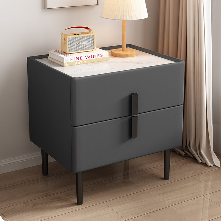 Table de chevet carré arrondi en pin, acier au carbone, cuir en microfibre, pierre frittée scandinave contemporaine à 2 tiroirs pour chambre 