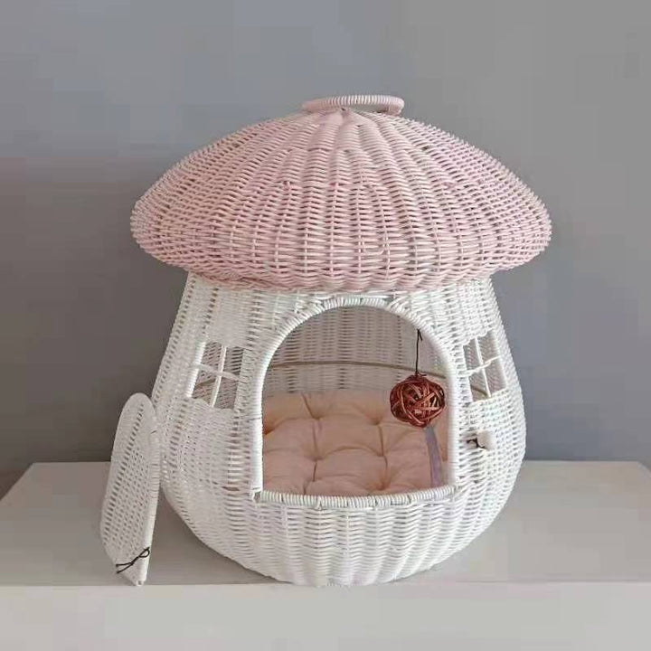 Zeitgenössisches kreatives rundes PP-Rattan handgewebtes pilzförmiges Katzenbett für draußen &amp; Schlafzimmer 