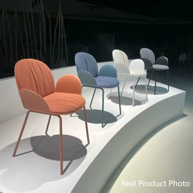 Sillón decorativo contemporáneo nórdico de plástico, hierro, algodón y lino con respaldo y reposabrazos para sala de estar 