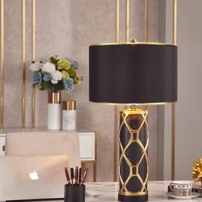 Lámpara de Mesa de 1 Luz de Cerámica de Lujo Ligero Nórdico 