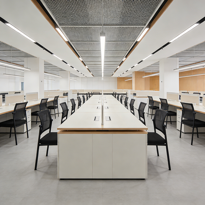 Modern Minimalist Heavy-Duty Meeting Room Chair With Breathable Backrest - Molded Foam Seat Desk Chair For Home Office