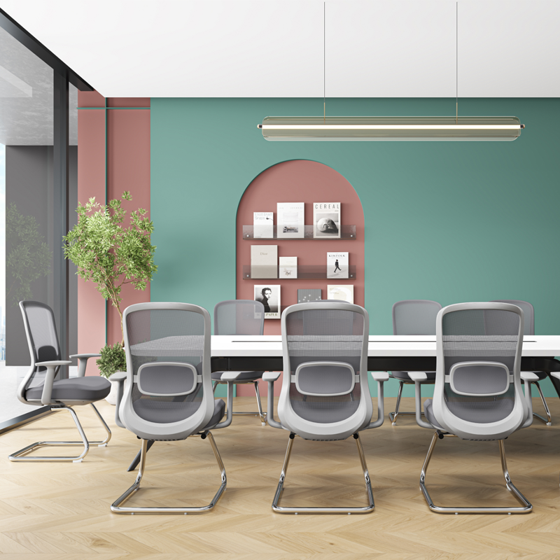 Silla de oficina ejecutiva moderna de malla transpirable - soporte ergonómico y estructura arqueada cromada para despacho en casa 