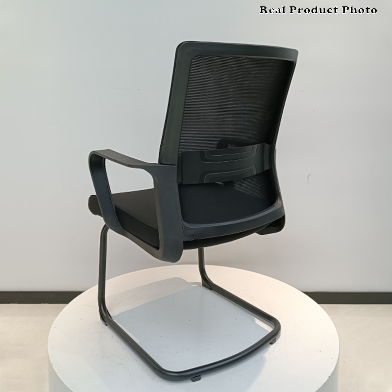 Moderner atmungsaktiver Executive-Bürostuhl mit ergonomischer Netzrücken-Unterstützung – robuster Schreibtischstuhl mit freischwingendem Stahlgestell für das Homeoffice 